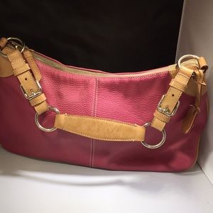 Beautiful bright and cheerful!